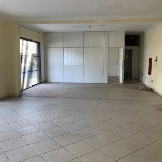 WhatsApp Image 2025-12-04 at 16.33.59